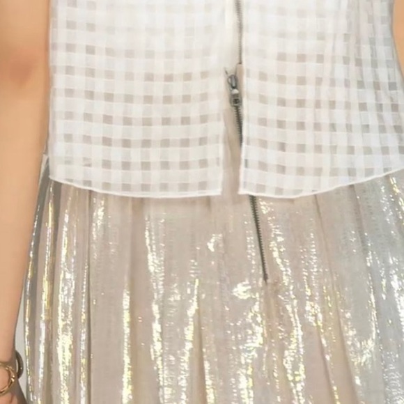 Alice + Olivia Midi Length Pleated Skirt Gold - Picture 3 of 6